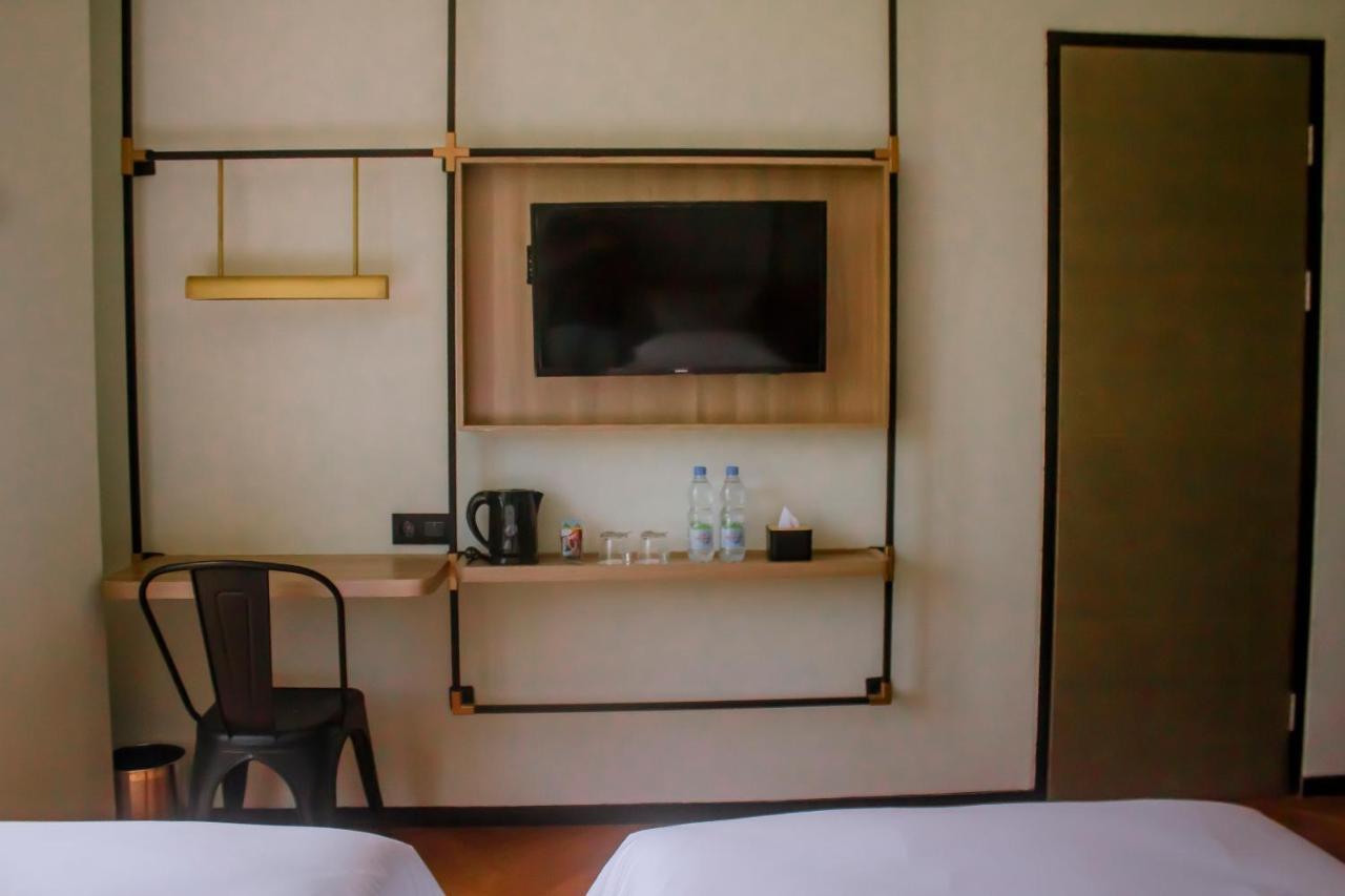 Gaia Hotel Ternate Εξωτερικό φωτογραφία