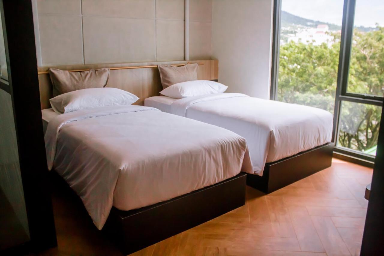 Gaia Hotel Ternate Εξωτερικό φωτογραφία