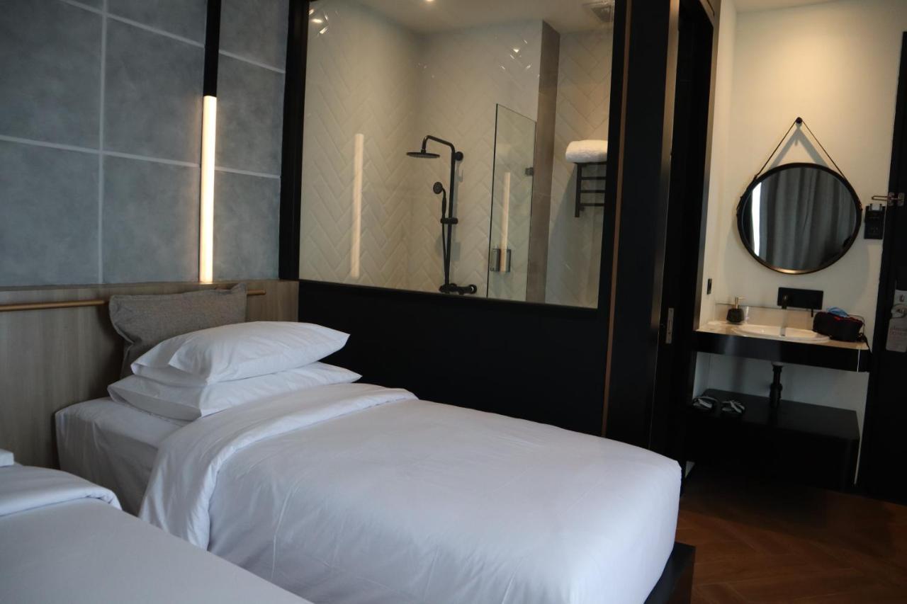 Gaia Hotel Ternate Εξωτερικό φωτογραφία