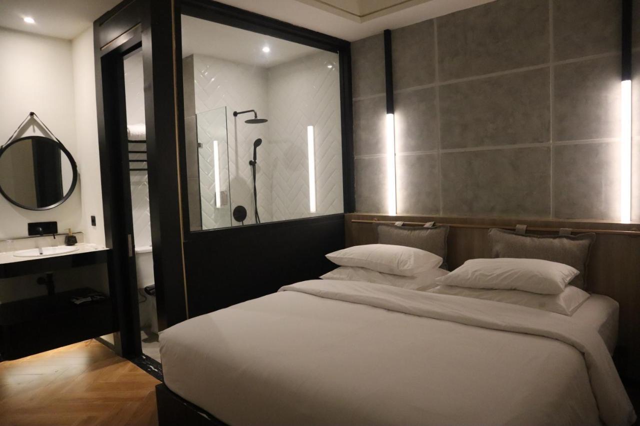 Gaia Hotel Ternate Εξωτερικό φωτογραφία