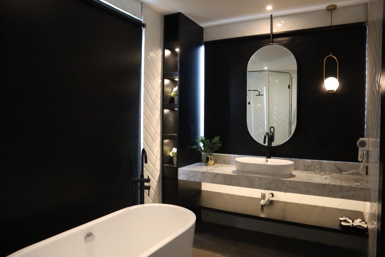 Gaia Hotel Ternate Εξωτερικό φωτογραφία
